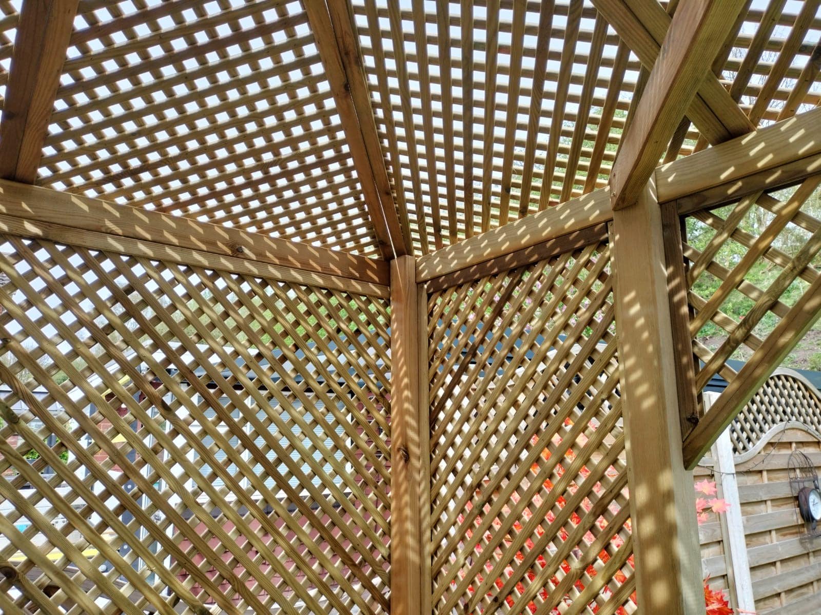 Shire Valencia Corner Arbour