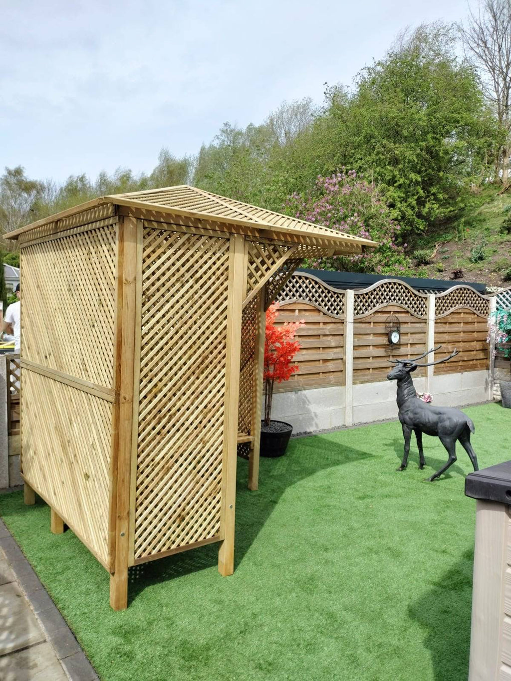 Shire Valencia Corner Arbour