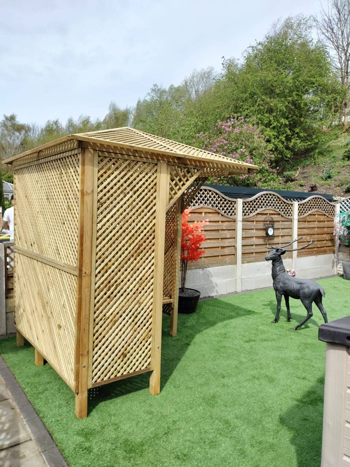 Shire Valencia Corner Arbour